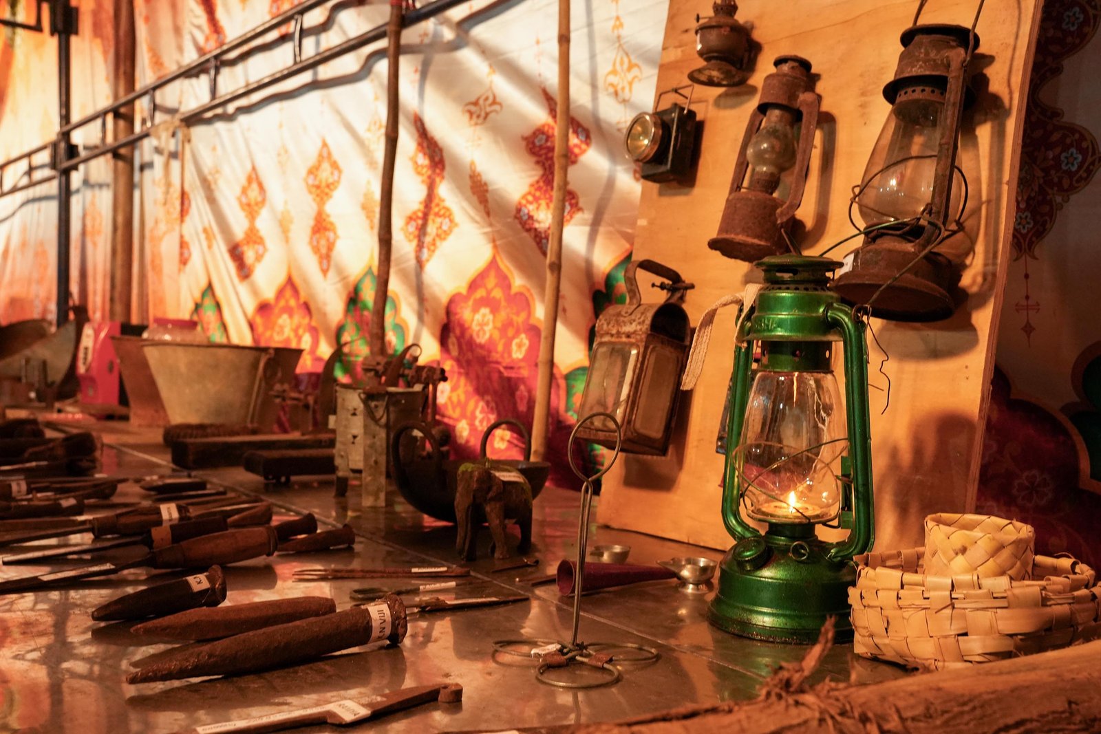 Varalatrinkural Expo